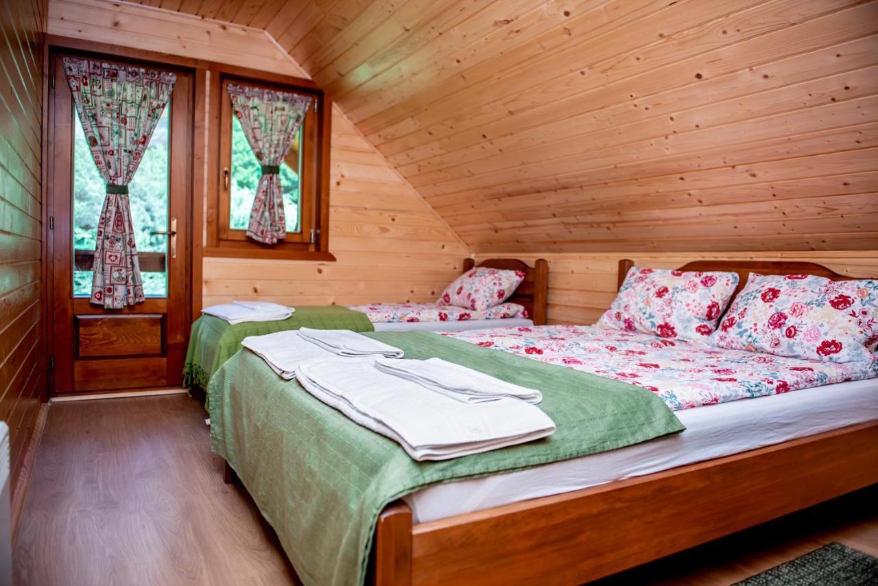 Central Chalet Varsag Exterior foto
