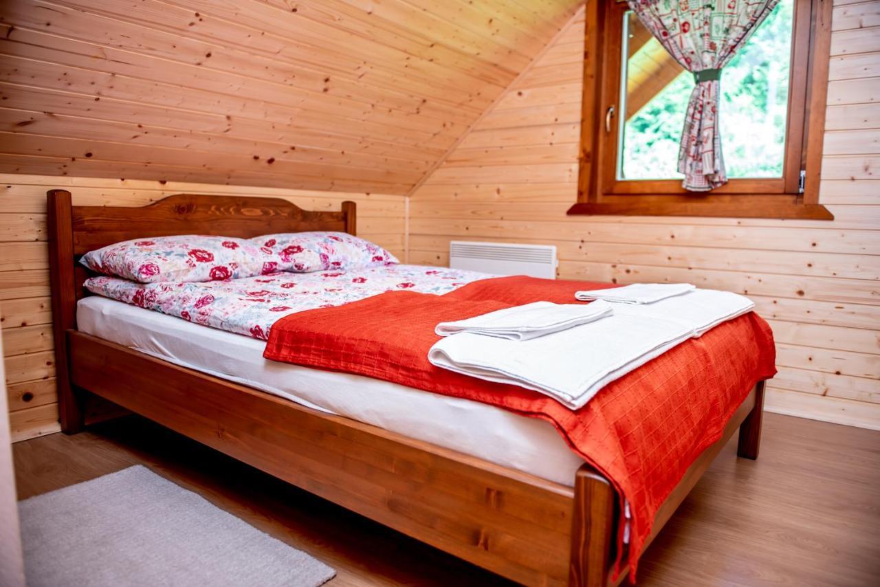 Central Chalet Varsag Exterior foto